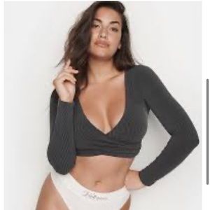NWT Victoria’s Secret Ribbed Wrap Crop Top